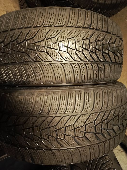 Sprzedam bardzo ładne opony Hankook 235/40 r19