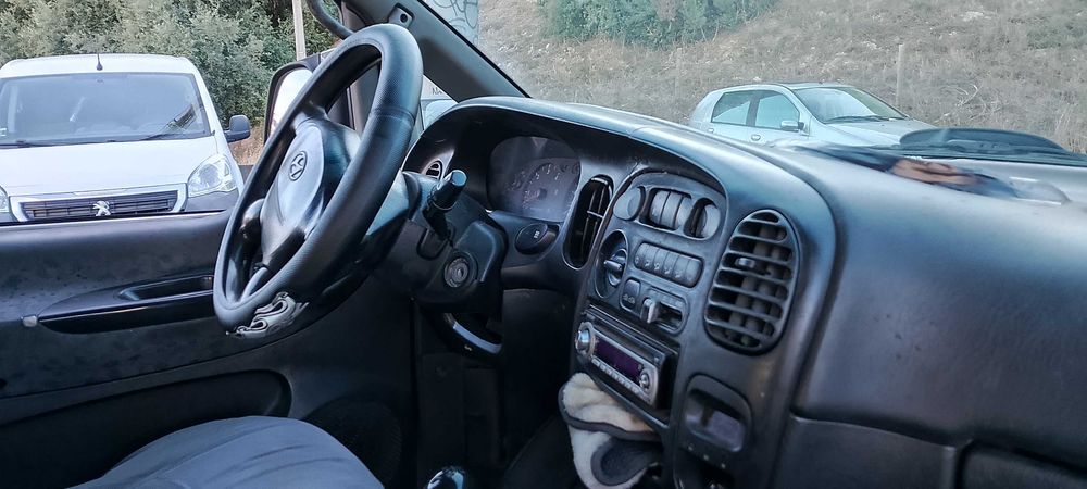 Vende-se Minivan Hyundai Plaza 7 Lugares