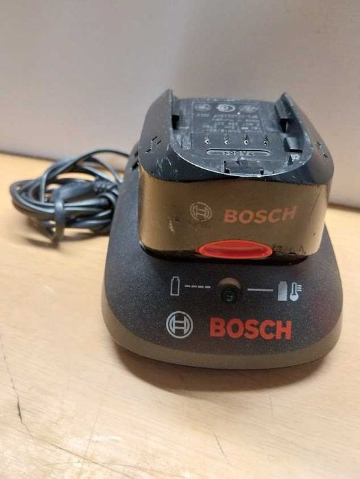 Carregador+Bateria Bosch 18V 1.5Ah Li-ion