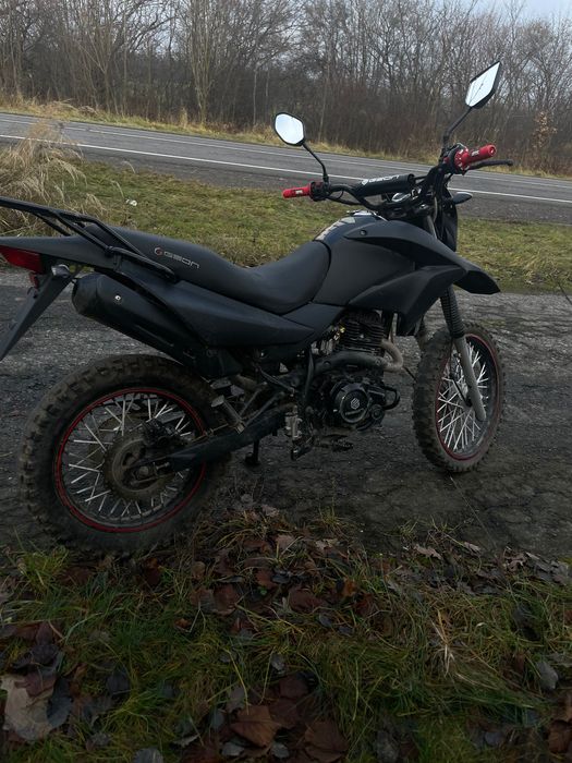 Geon x road 200 light