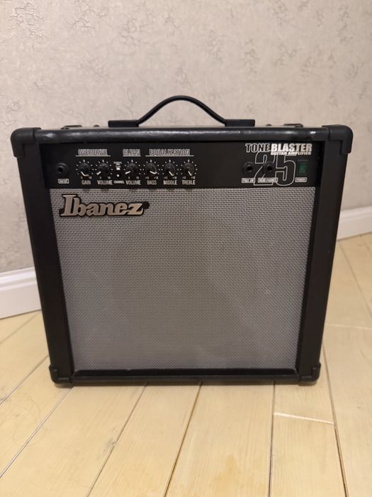 комбопідсилювач Ibanez Tone Blaster 25