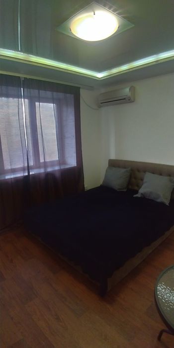 Сдам 3-к кв. посуточно, ул.Калиновая, Левий берег.