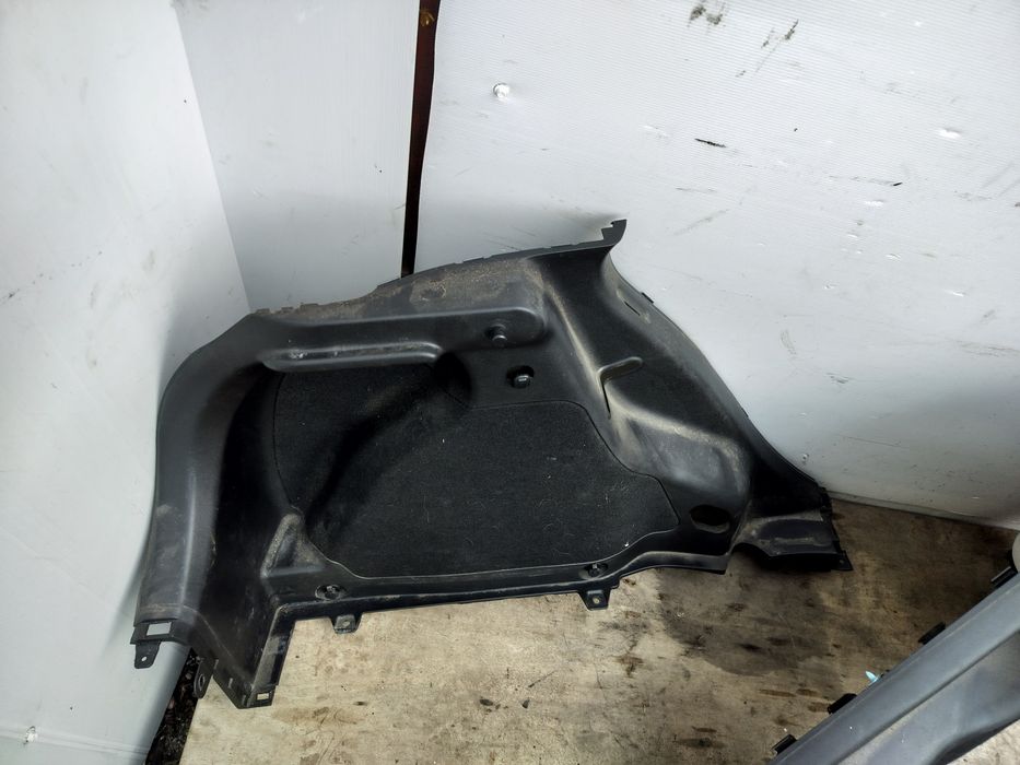 Boczek bagażnika lewy prawy Hyundai i20 II 5D 14-20