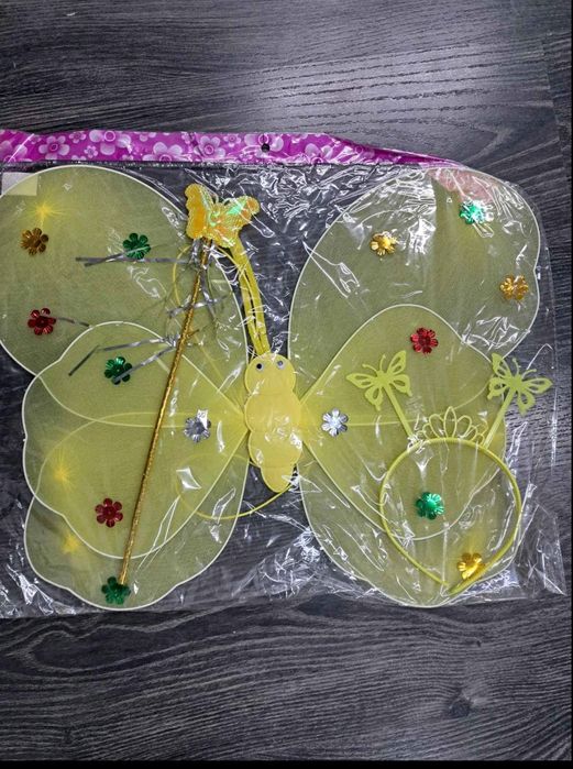 Крила метелика нейлонові кольорові