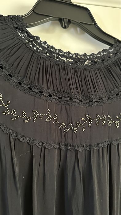 Сукня Zara нова коротка з вишивкою