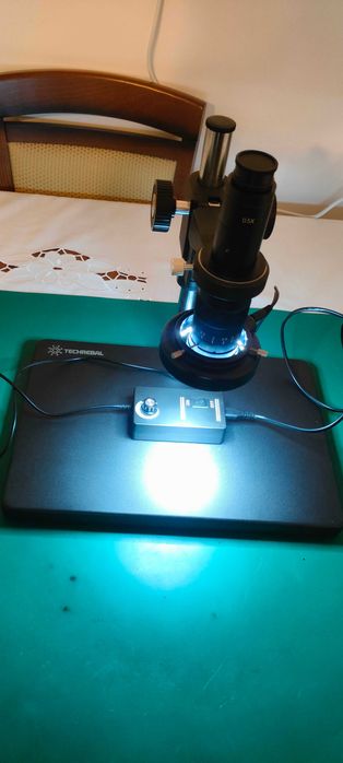Mikroskop cyfrowy 10A solo +regulowane oświetlenie led