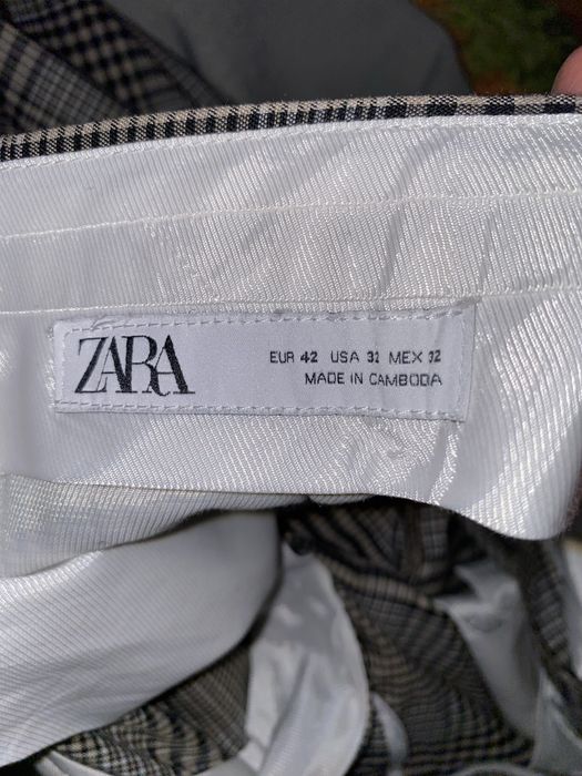 Eleganckie męskie spodnie ZARA w kratkę rozmiar EUR 42