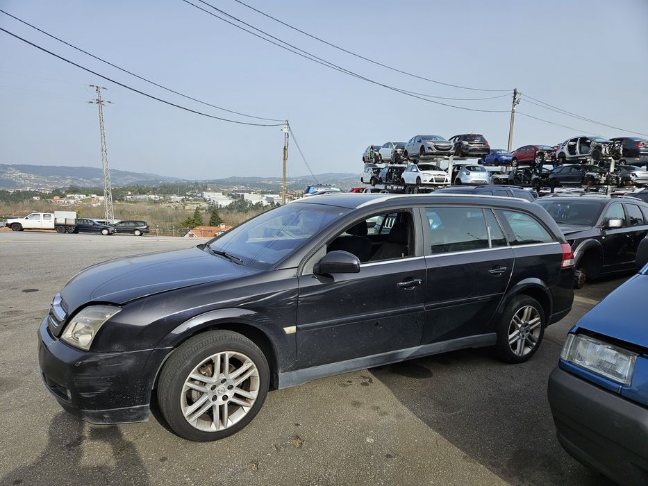 Opel Vetra C Combi 1.9 CDTi de 2003 para peças