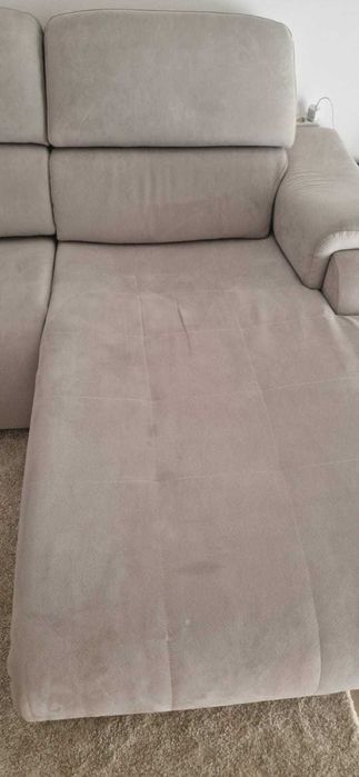 Sofá com Chaise Longue