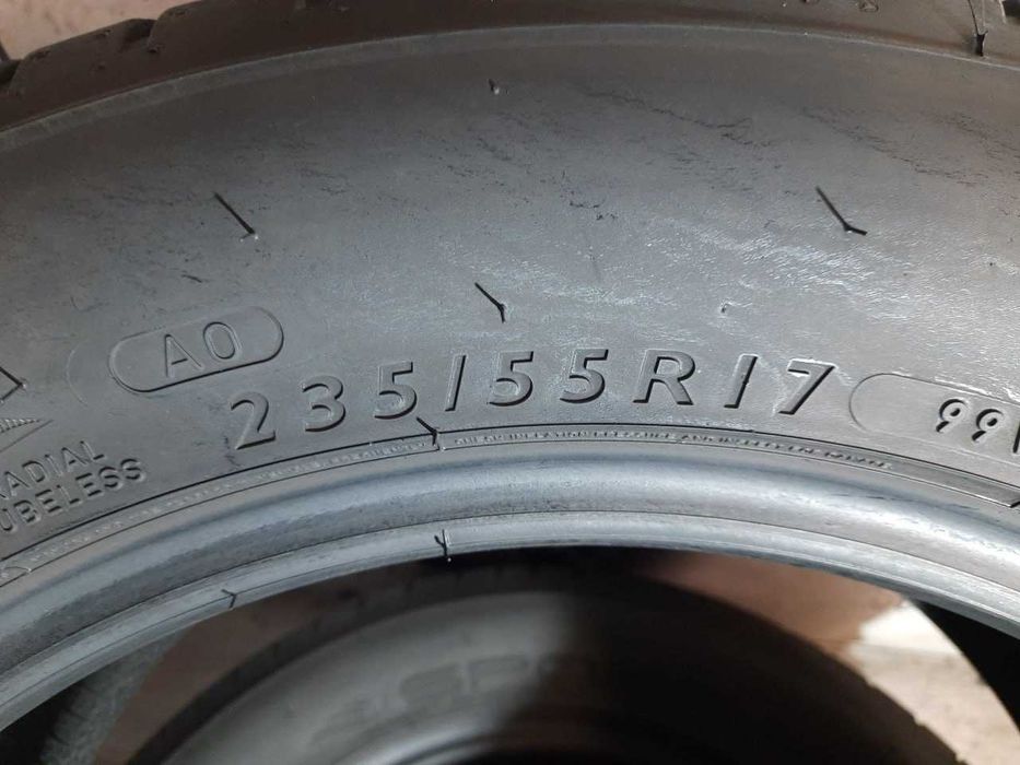 Шини 6мм 235/55 R17 DUNLOP SportMaxx RT б/у літо склад