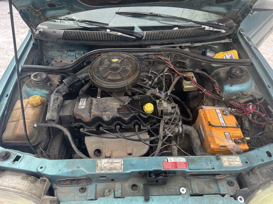 Ford escort 1.4 бензин
