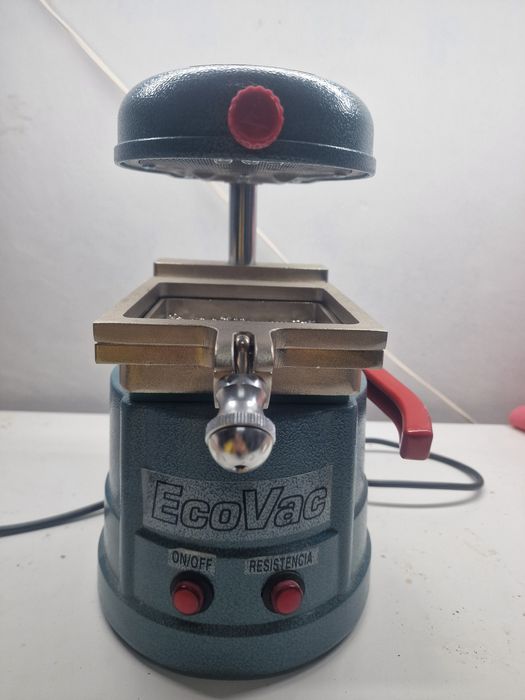 Termoformadora Dental