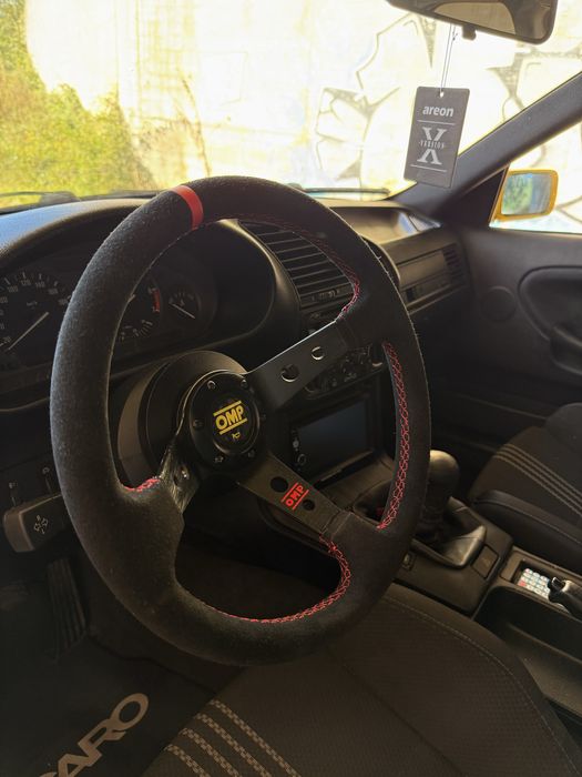 Bmw e36 318i.
