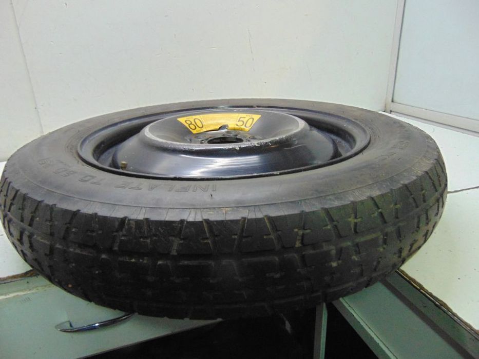 Mercedes ML jipe w163 roda suplente