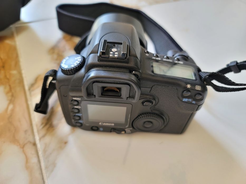 Набір фотоапарат Canon EOS 20D + об"єктив Canon 50mm f/1.8 STM з авто-