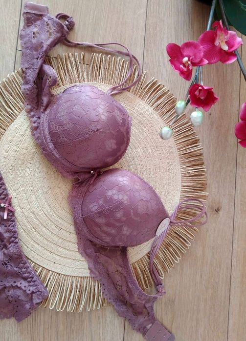 Komplet bielizny prezent