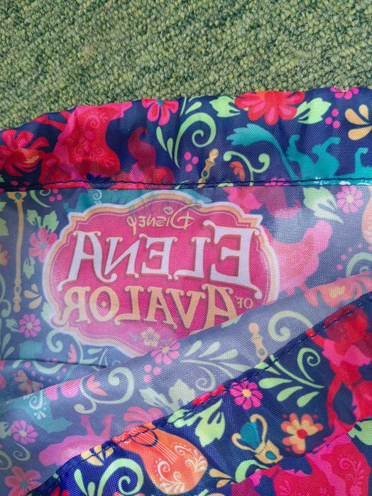 Saco em tecido estampado da Elena de Avalon