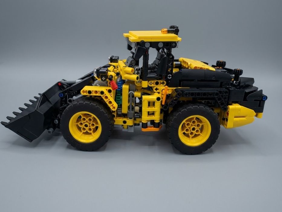 Lego technic, maclaren, volvo, space veículo  lunar