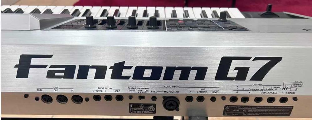 Fantom G7 - Roland - Bom preço - Grande Máquina