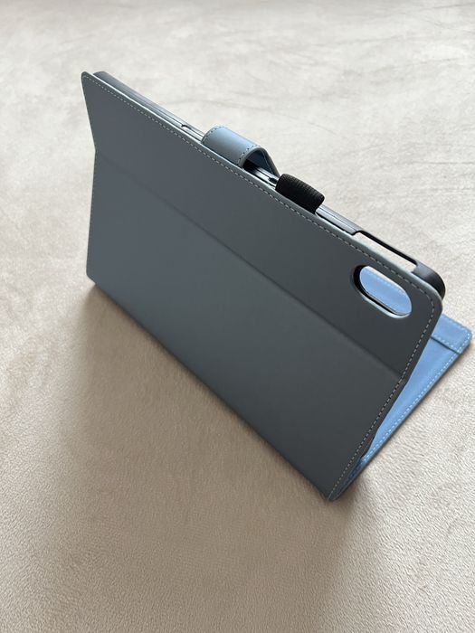 Чехол на планшет Lenovo