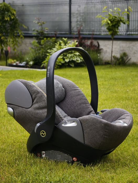 Дитяче автокрісло Cybex Cloud Q Plus Сірий