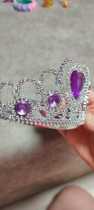 Іграшки для принцеси  терміново