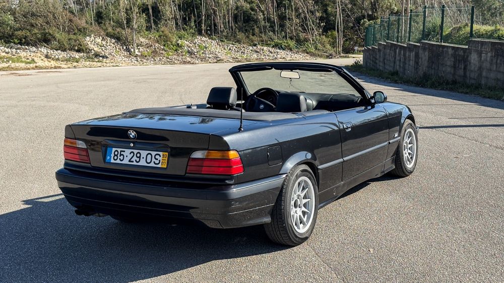 BMW E36 325i cabriolet