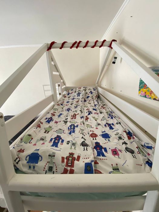 Ліжко двоярусне у вигляді будиночку 80*190