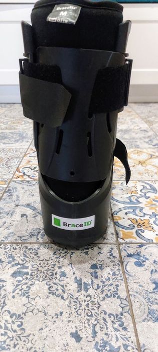 Orteza na stope I goleń Low Shield Walker