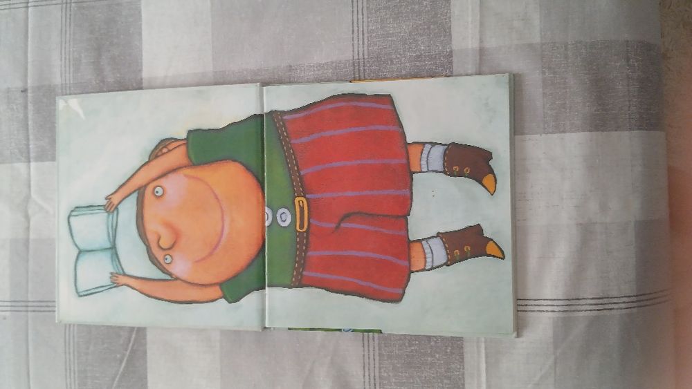 Livro Poemas Pequeninos para Meninas e Meninos
de Carla Pott e Luís Infante