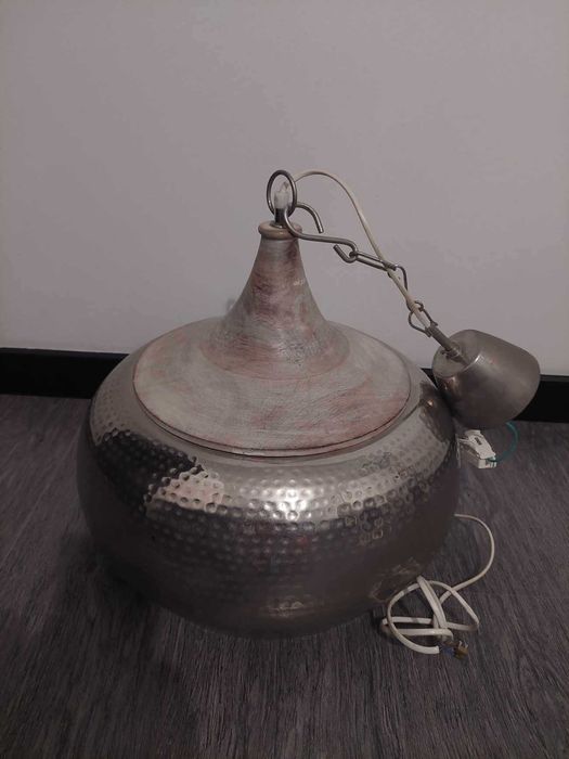 Candeeiro de metal/latão