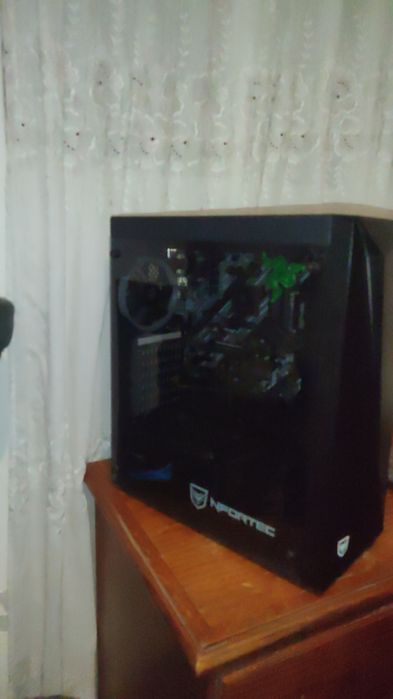 Selling computer tower and components.64283912571907121