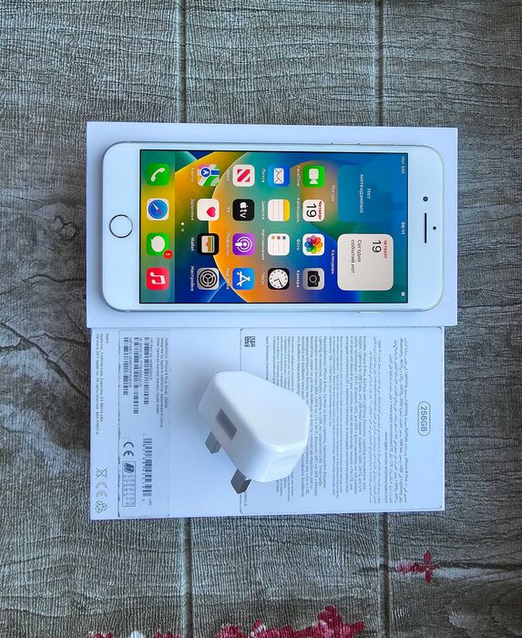 iPhone 8 Plus 256 Gb White состояние нового эксклюзив Айфон 8 плюс от первого хозяина