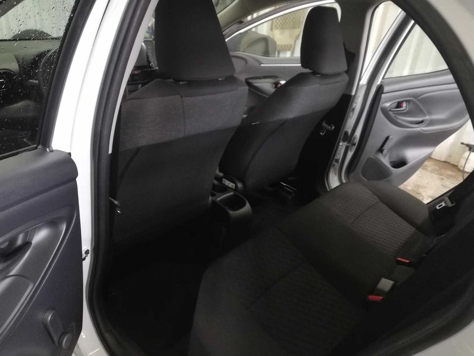 Toyota Yaris 1.0 Confort Plus