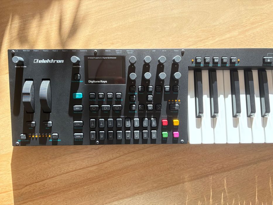 Elektron Digitone Keys - estado impecável, com caixa