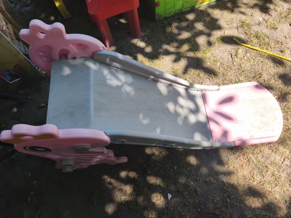 Domek ogrodowy plus slizgawka