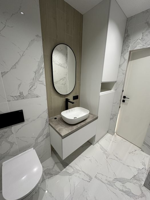 Продам 2 км за функціоналом 3 км з сучасним ремонтом ще ніхто не жив