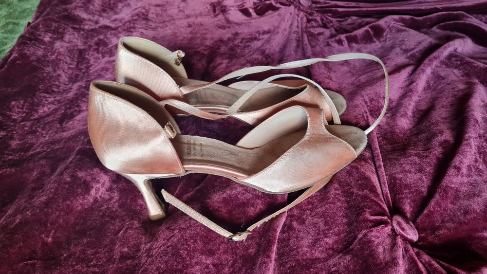 Buty skórzane-aksamitne do tańca
