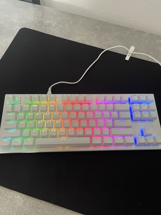 Продам механічну клавіатуру HATOR Gravity X TKL White (HTK551UA) Продаю механічну клавіатуру HATOR Gravity X TKL White