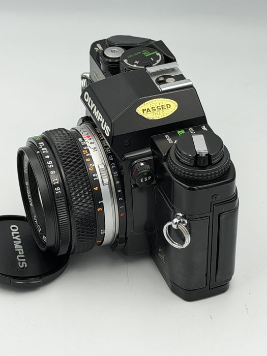 Olympus OM-40 Program + Zuiko Auto-S 50mm f/1.8 – stan TOP nowe uszczelnienia.