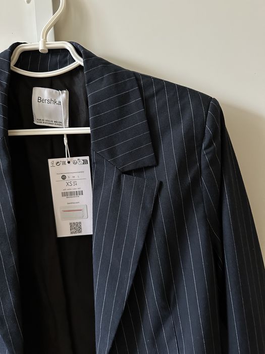 Пиджак Bershka XS новый
