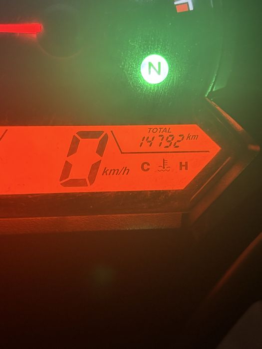 Cbr 125r com 15000 km
