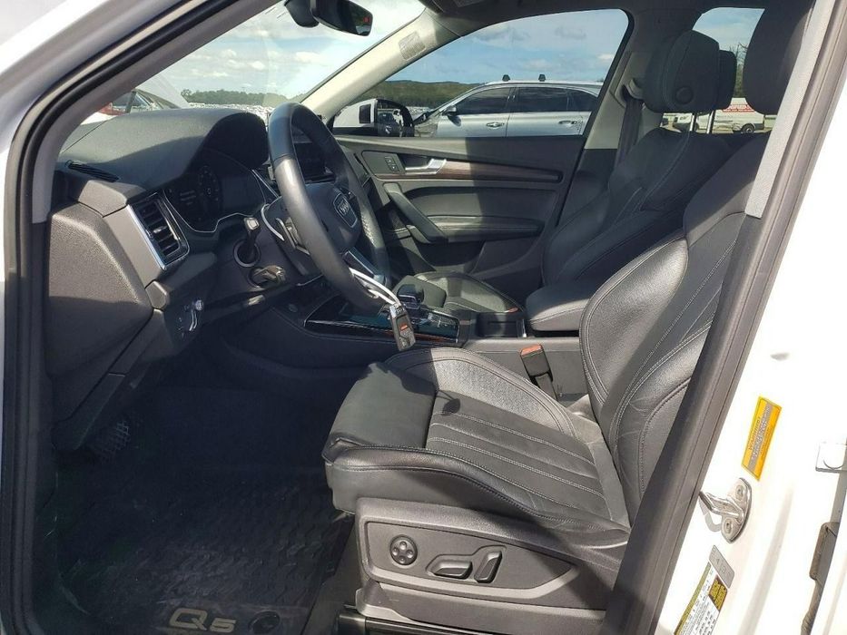 Audi Q5 PRESTIGE / S-Line / niski przebieg