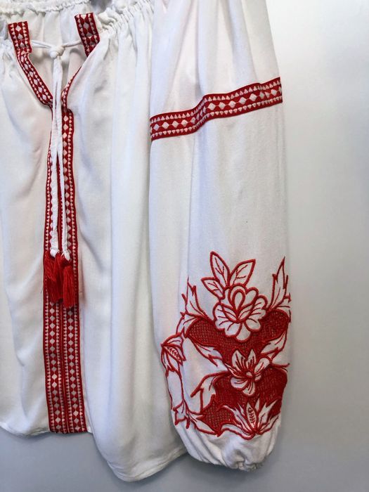 Вишиванка жіноча Falmer Heritage L