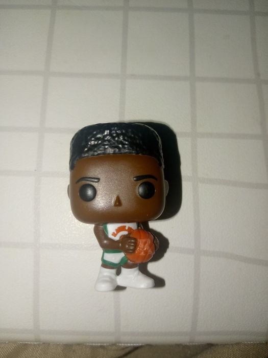 Осд ( дивні дива) фігурки Кіндер