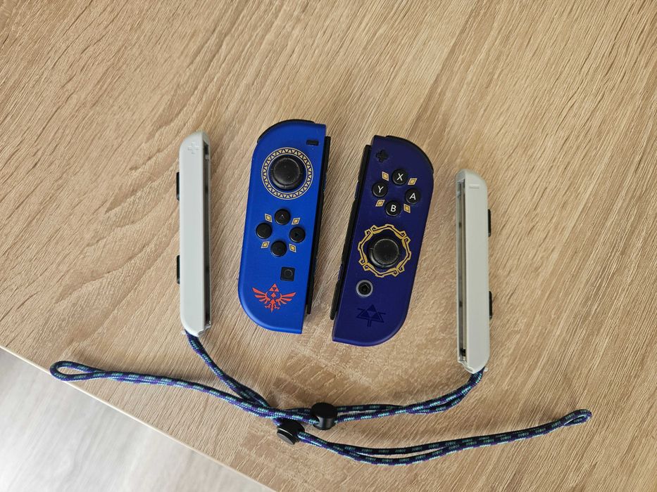 Kontrolery Joy-Con, Nintendo Switch, LIMITOWANE The Legend of Zelda : Skyward Sword HD
