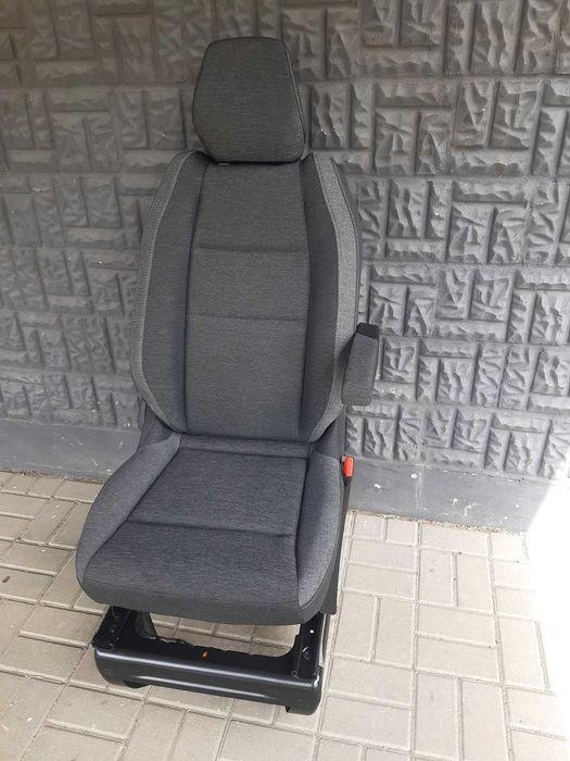 Fotel Renault Master V pasażera, nowy