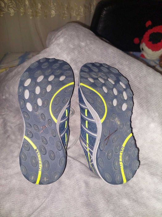 Кросівочки 30 розміру