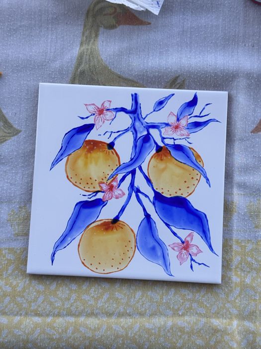 Azulejo pintado à mão: laranjas