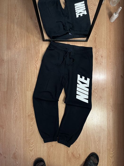 Тепленькі оригінальні штани найк (nike)
